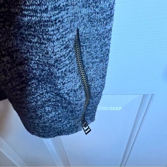 Anthropologie Velvet Heather Gray Dress, Size Medium.Zippered Sides. Flattering. - Picture 4 of 5